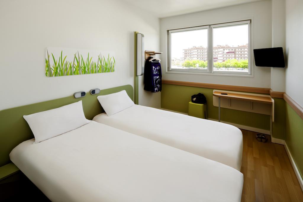 Ibis Budget Madrid Centro Las Ventas Δωμάτιο φωτογραφία