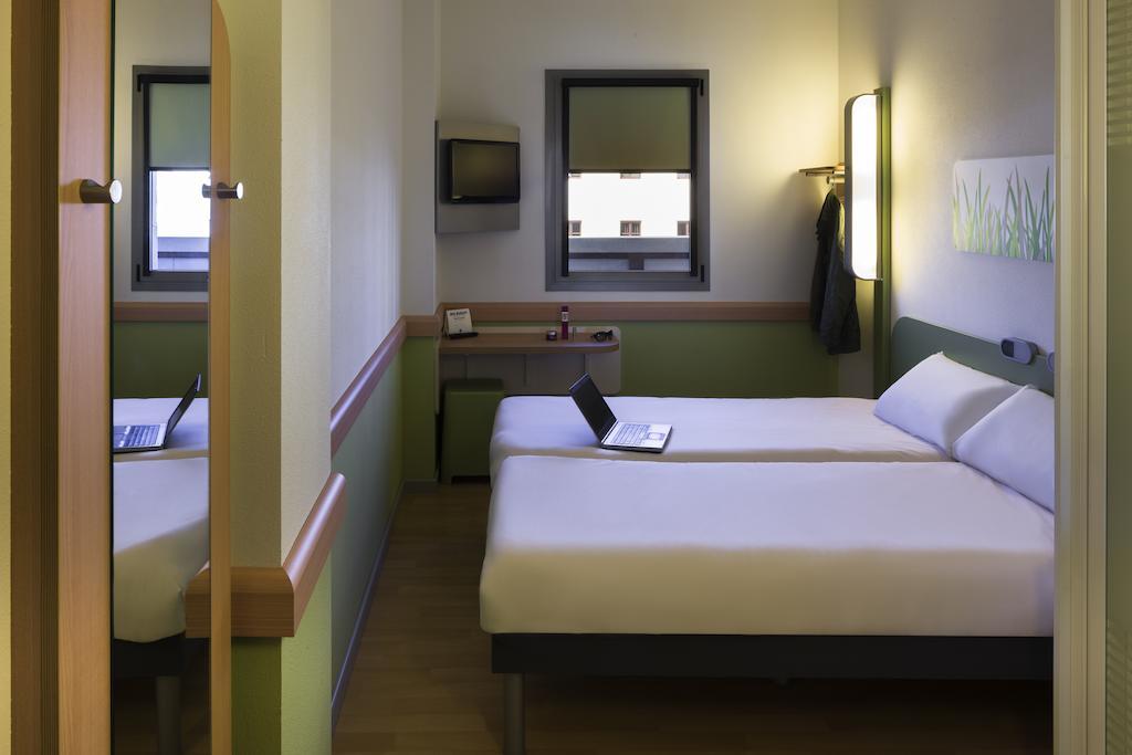 Ibis Budget Madrid Centro Las Ventas Δωμάτιο φωτογραφία